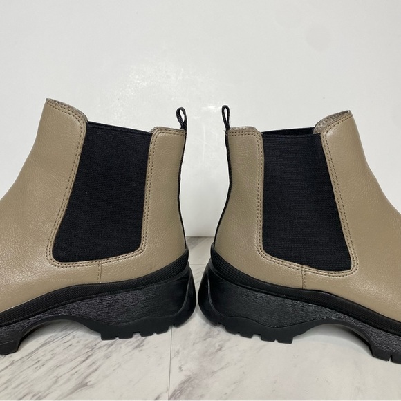 Paolo Tokio Gray Chelsea Lug Sole Bootie 6M - Picture 8 of 14